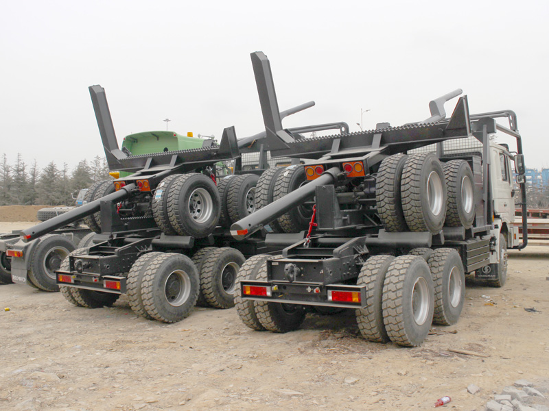 logging truck (12).jpg