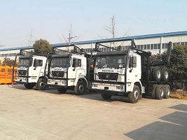 Equipment transport,Logging transport,Truck